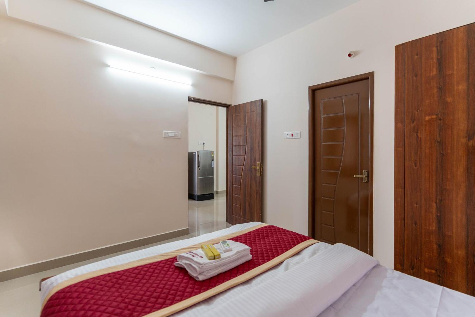 Aishwaryam Service Apartment Chennai Exterior photo