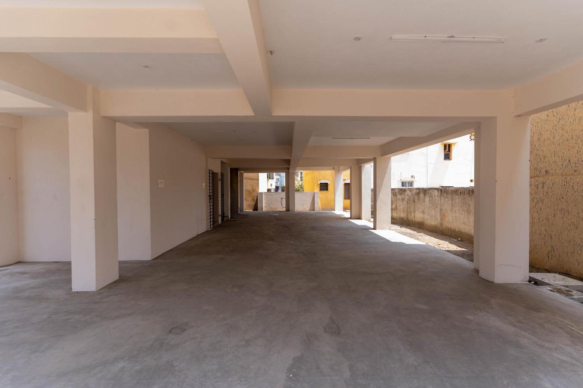 Aishwaryam Service Apartment Chennai Exterior photo