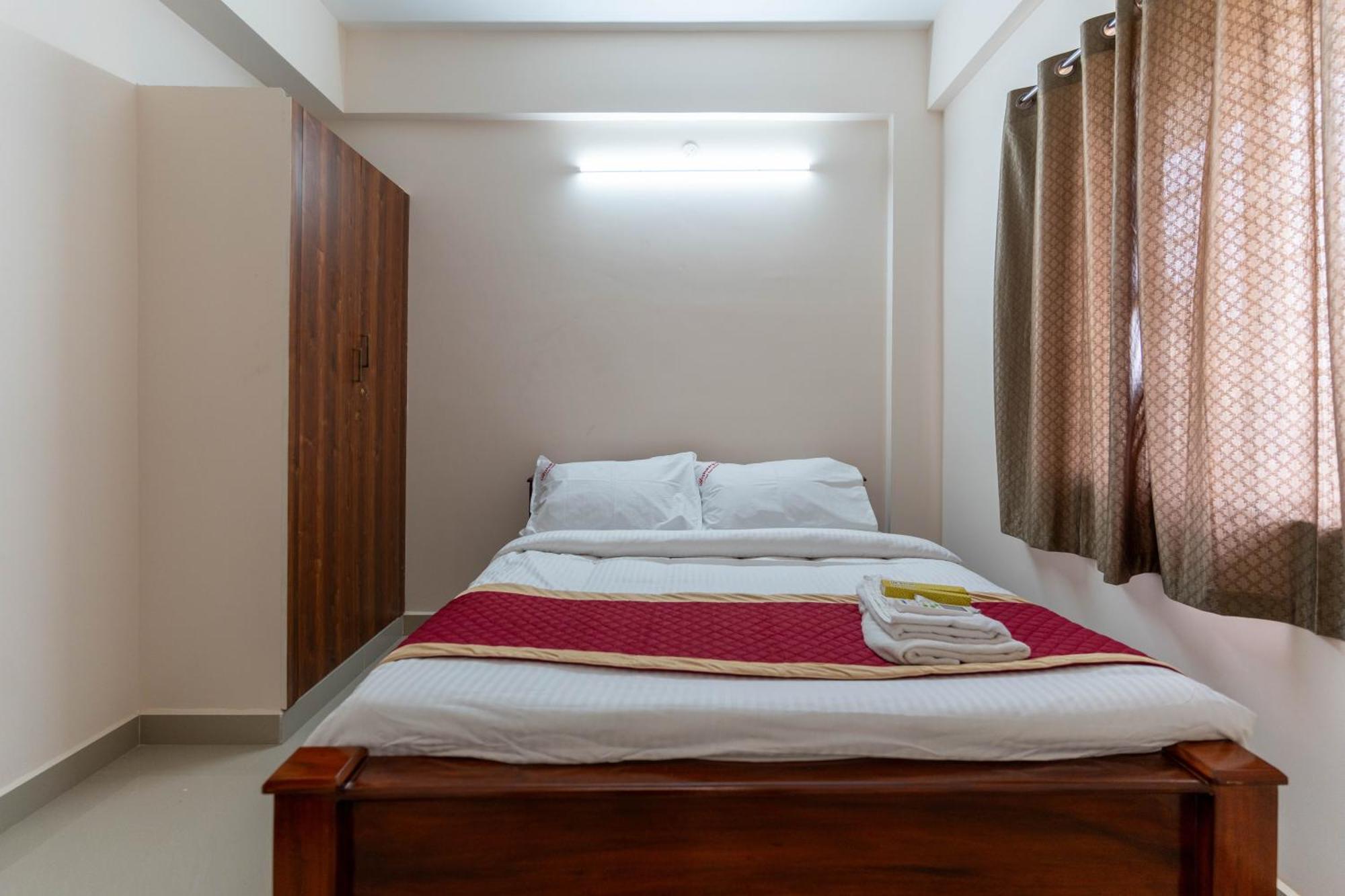 Aishwaryam Service Apartment Chennai Exterior photo