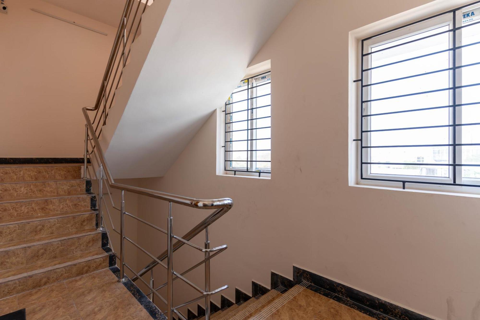 Aishwaryam Service Apartment Chennai Exterior photo