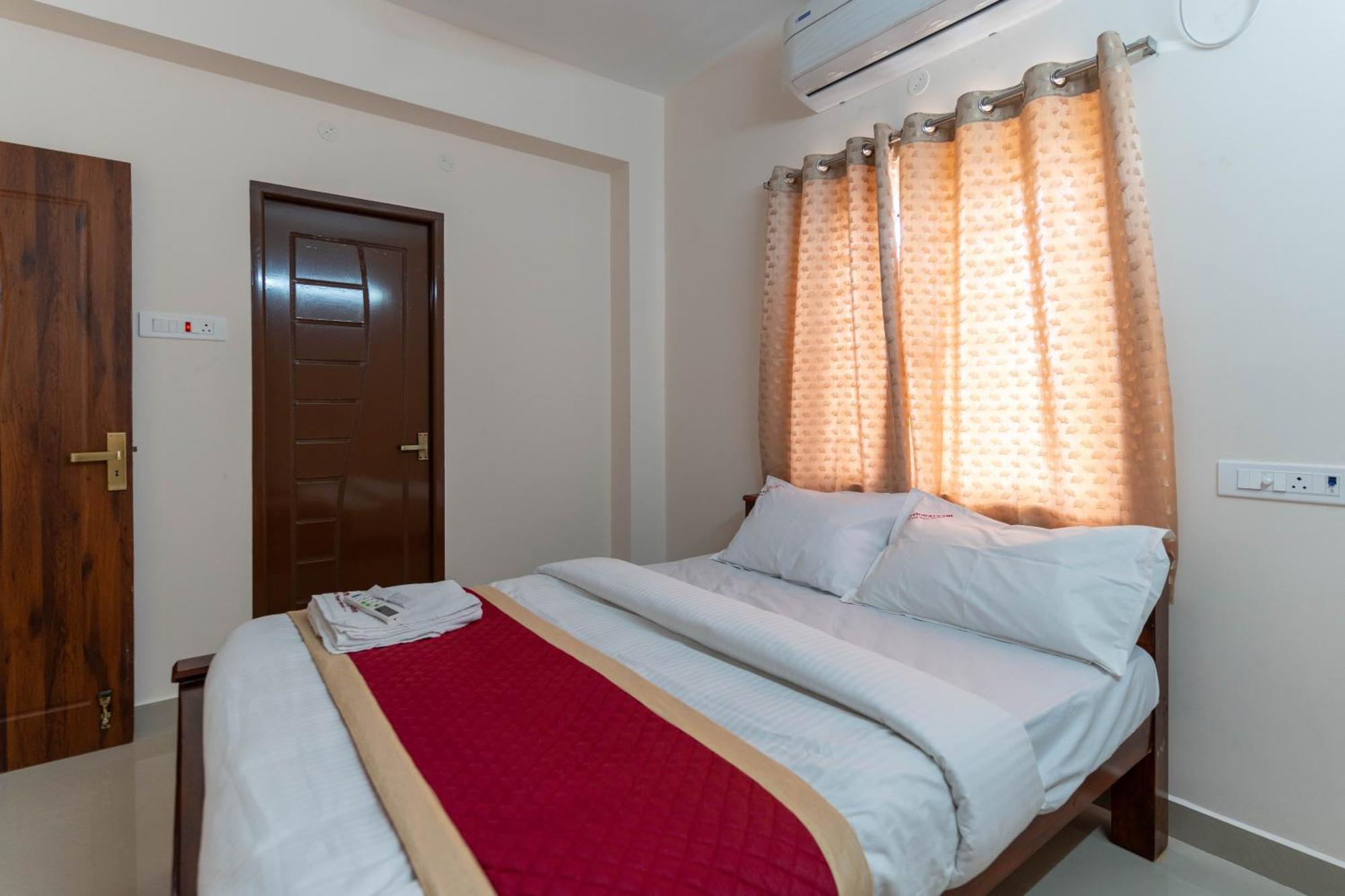 Aishwaryam Service Apartment Chennai Exterior photo