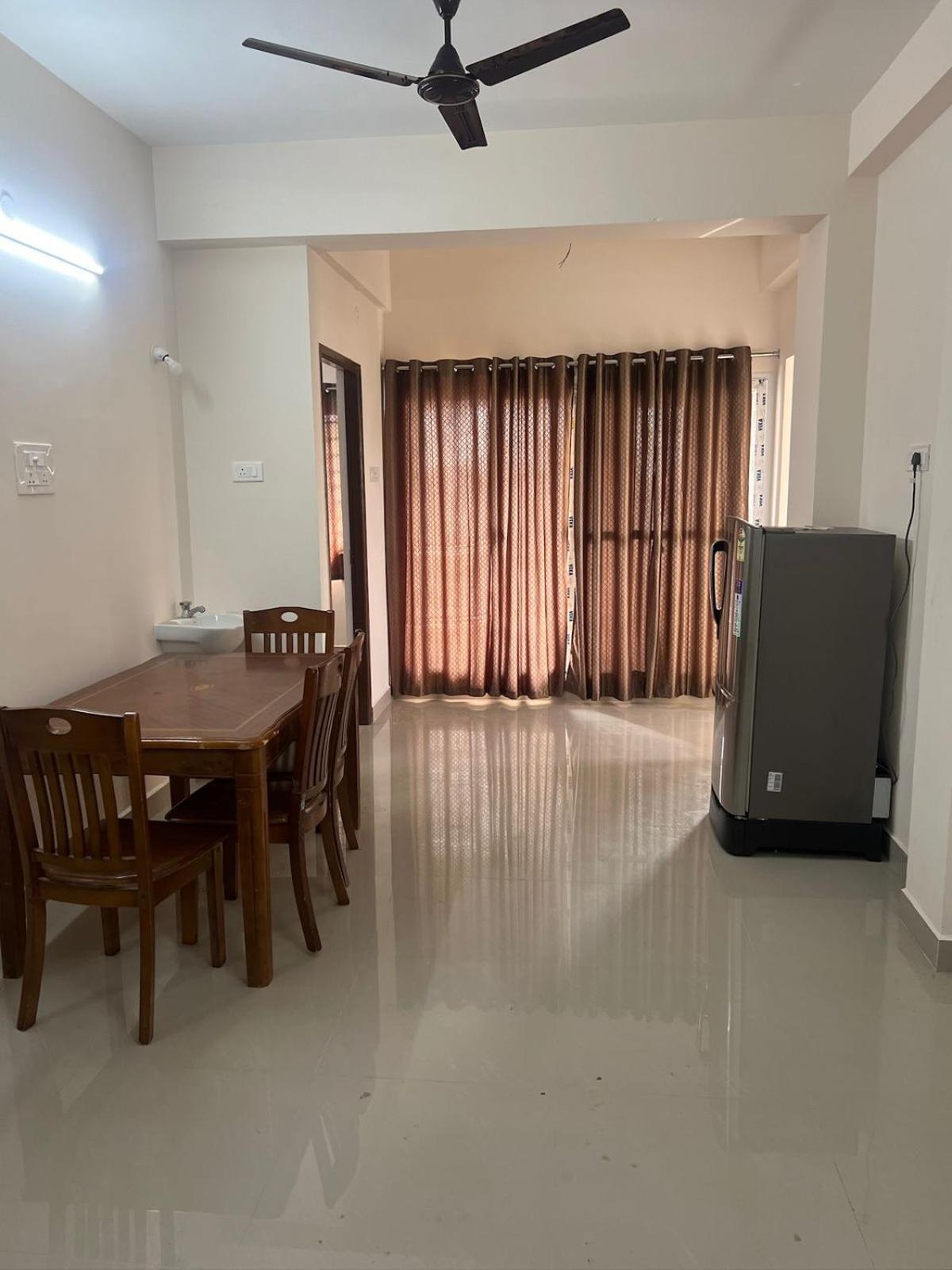 Aishwaryam Service Apartment Chennai Exterior photo